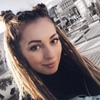 Виктория Романова